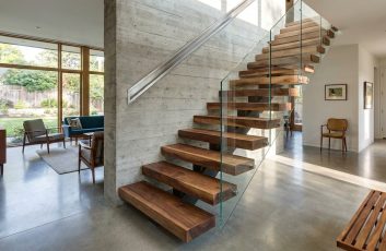 The Advantages of Upgrading an Ageing Staircase